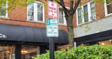 City Council approves longer parking downtown after business community push