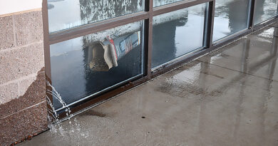 Frozen sprinkler valve floods vacant suites at Highway 10 strip mall Frozen sprinkler valve floods vacant suites at Highway 10 strip mall